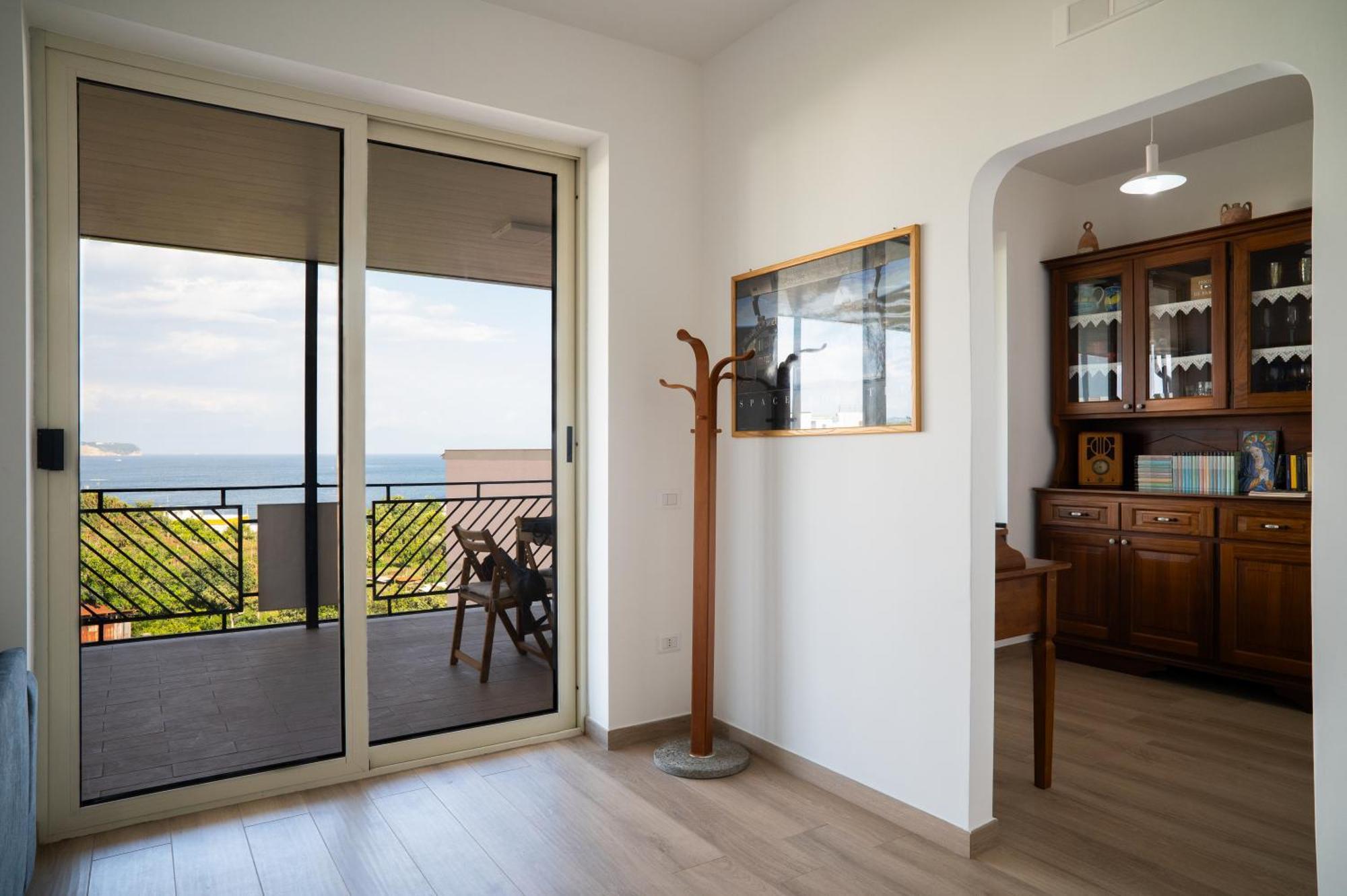 Frontemare Suites Bacoli Ngoại thất bức ảnh